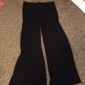Cabi gaucho pants (size Large)
